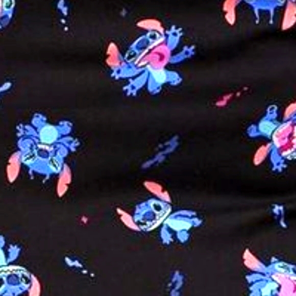 ❤️NWT VINTAGE TORRIID BLOUSE DISNEY LILO & STITCH BUTTON TOP SHIRT - SIZE 4X - Picture 2 of 11